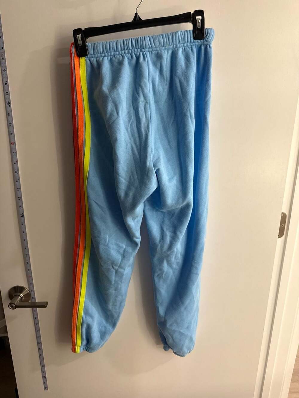 Aviator Nation 5 Stripe Sweatpants in Sky – ,